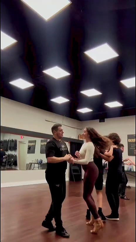 @Salsa Dance Society