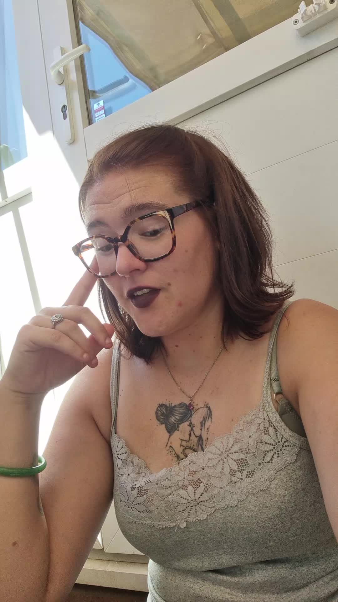 @Petitenaine02