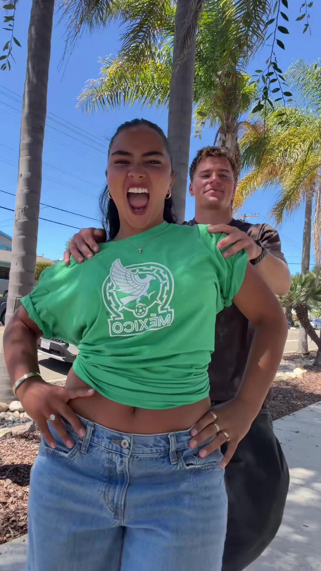 @siennamaegomez