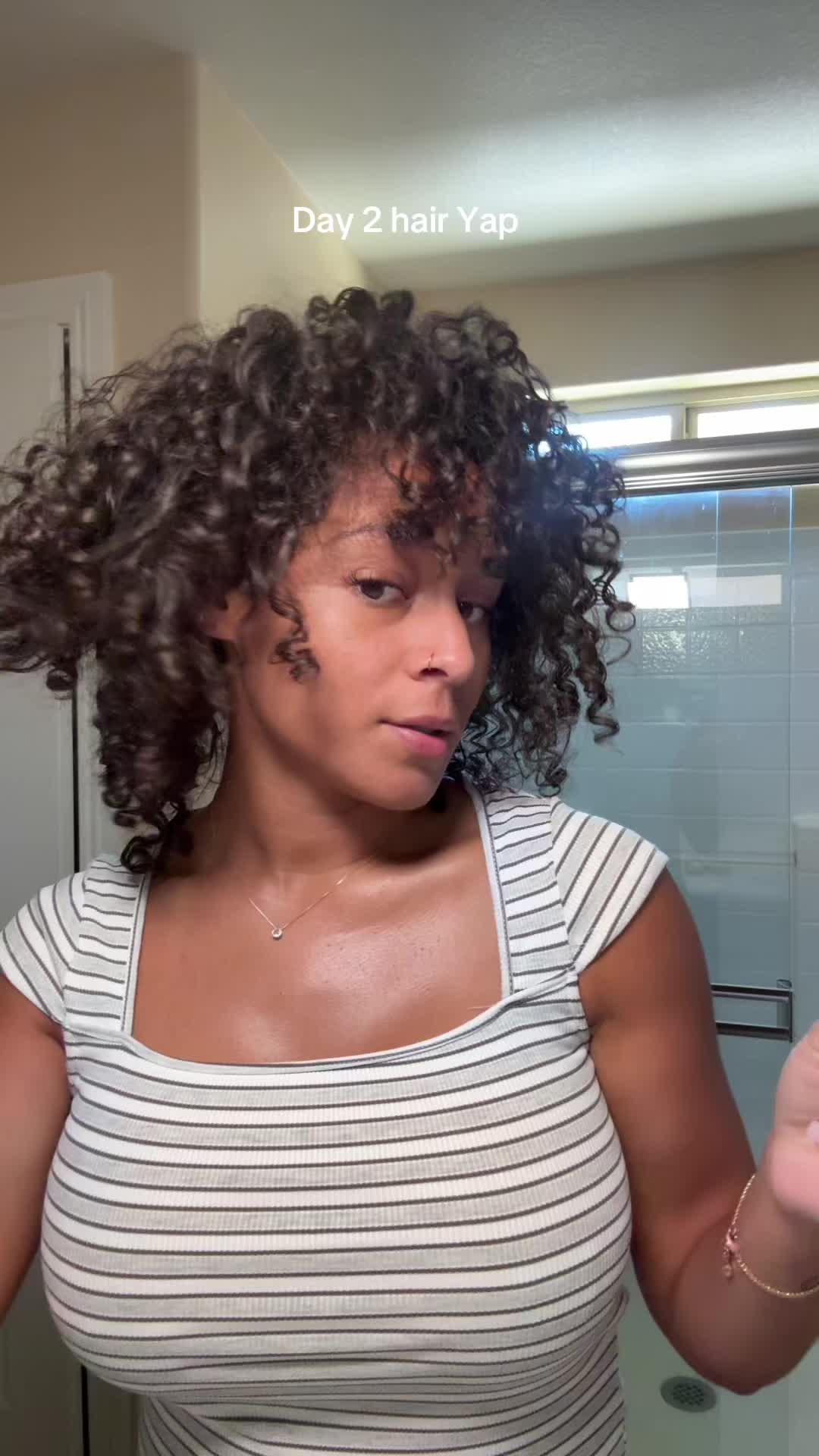 @Chellylashun