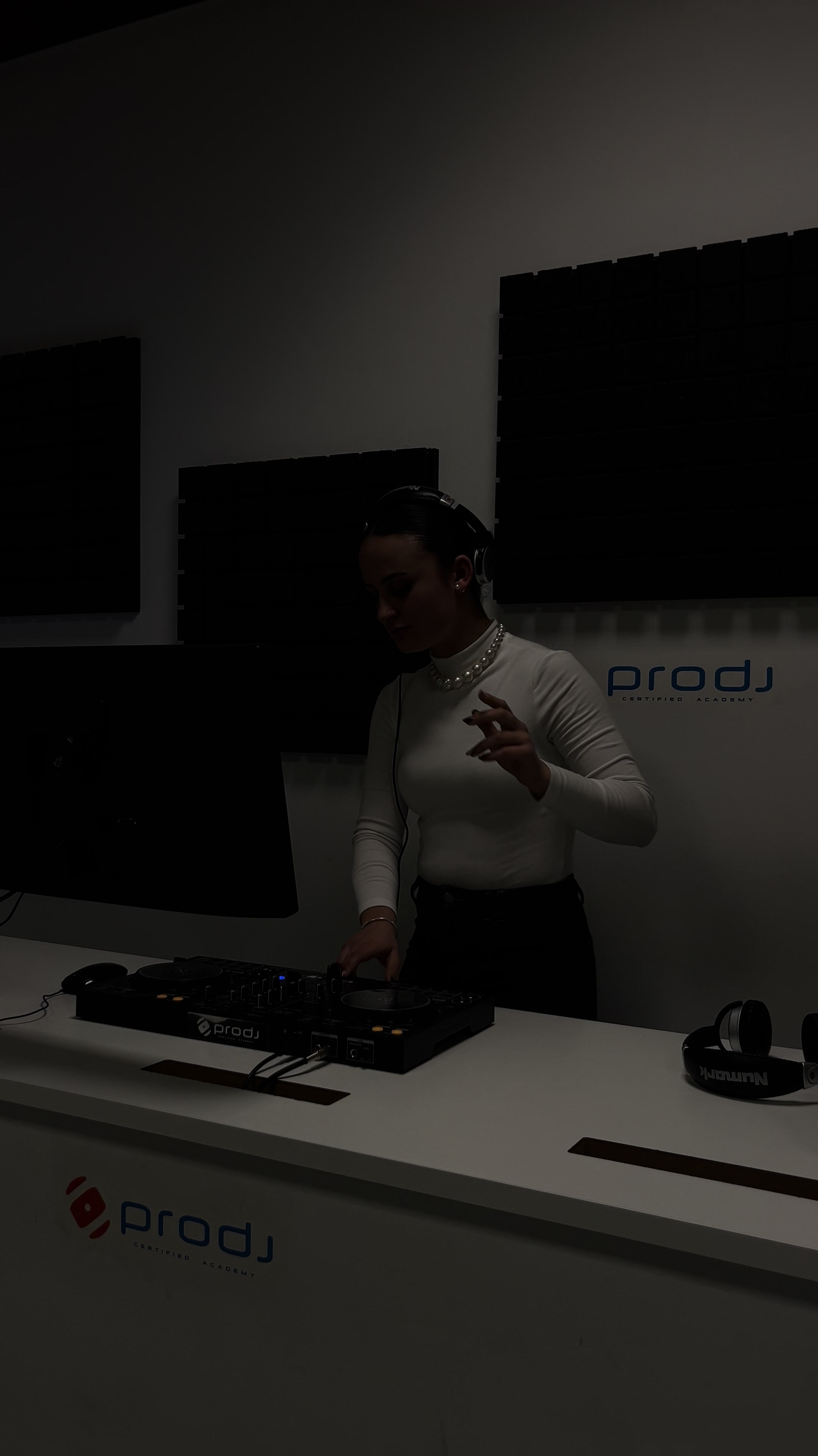@madsthedj