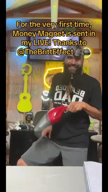 @juantruone King George #1 fan