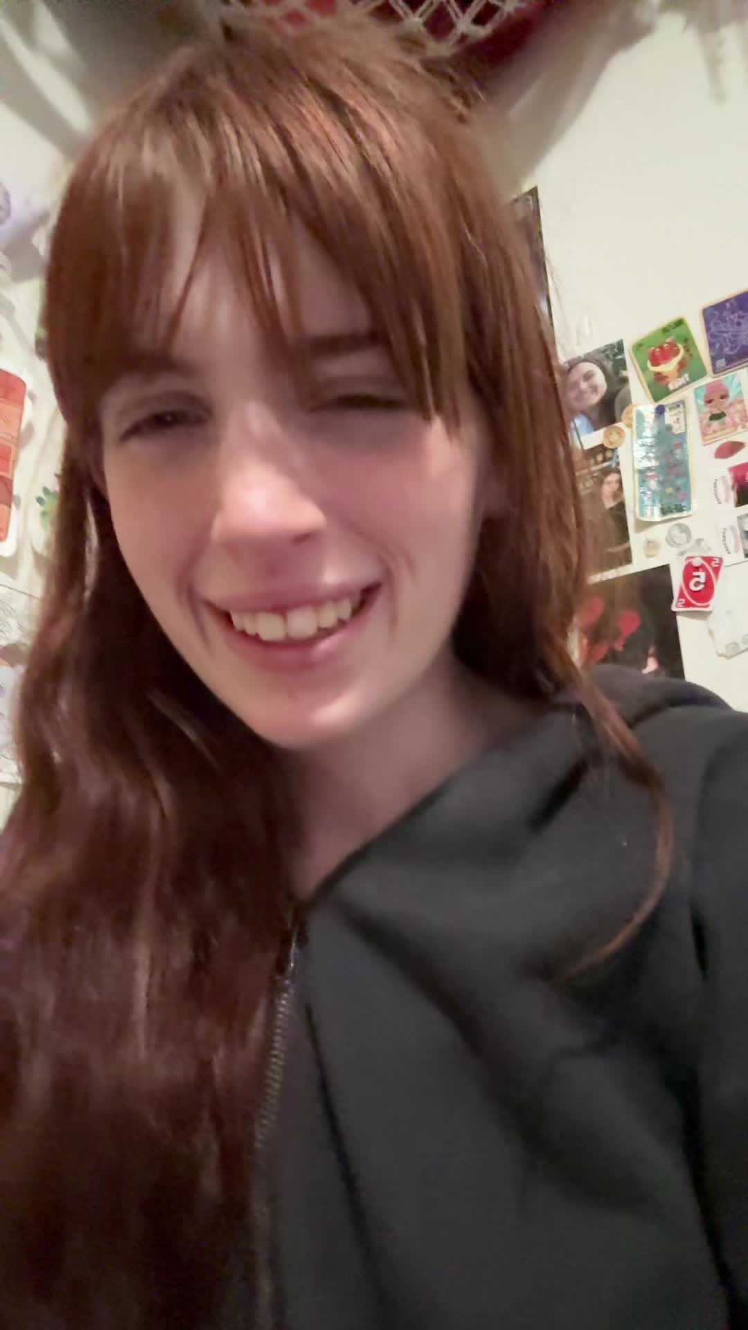 @Ella