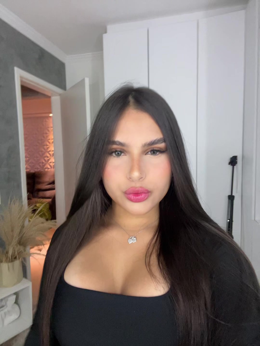 @elowxz