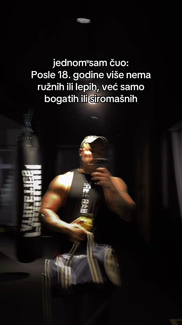 @V U K