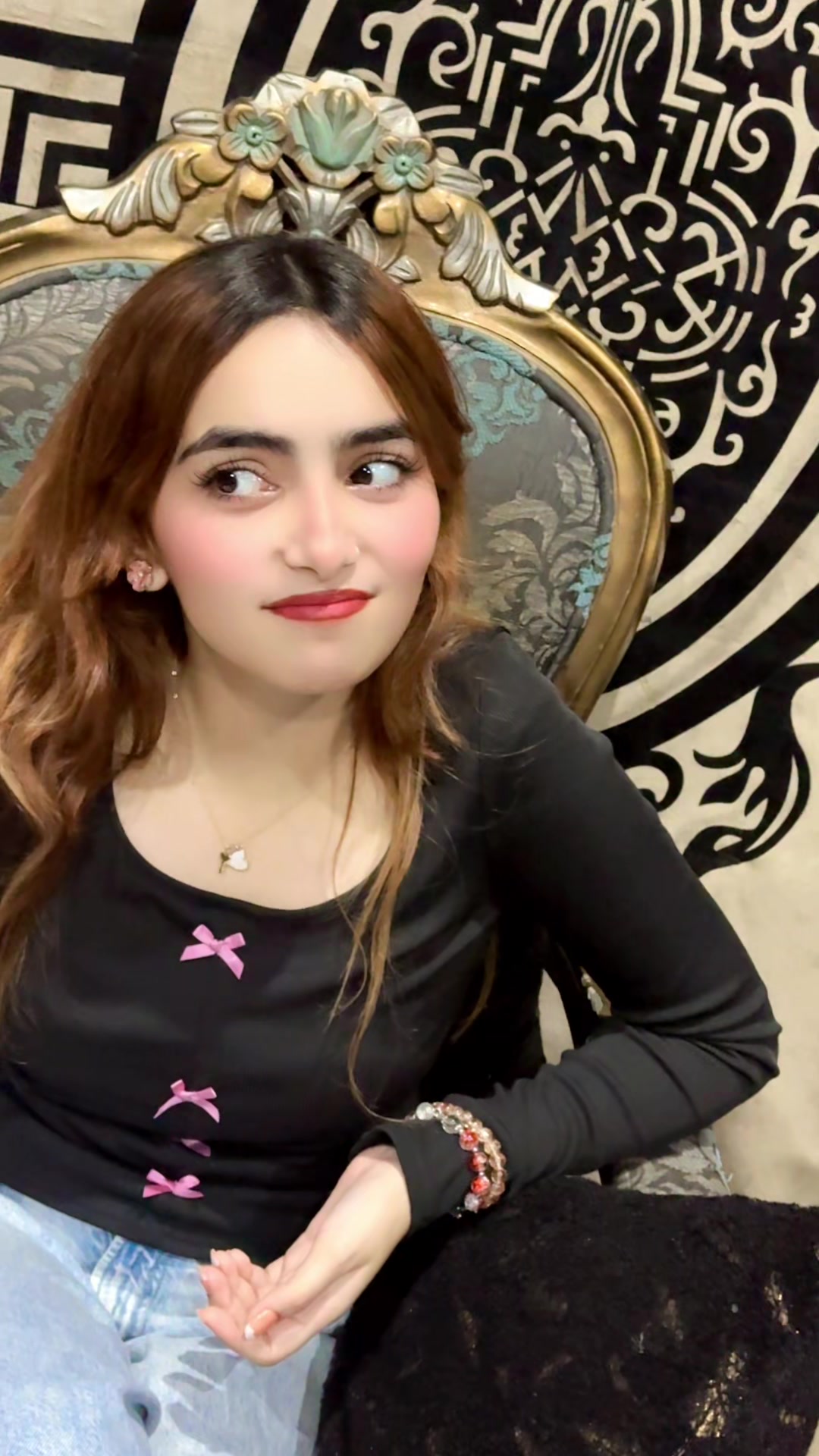 @Summiya