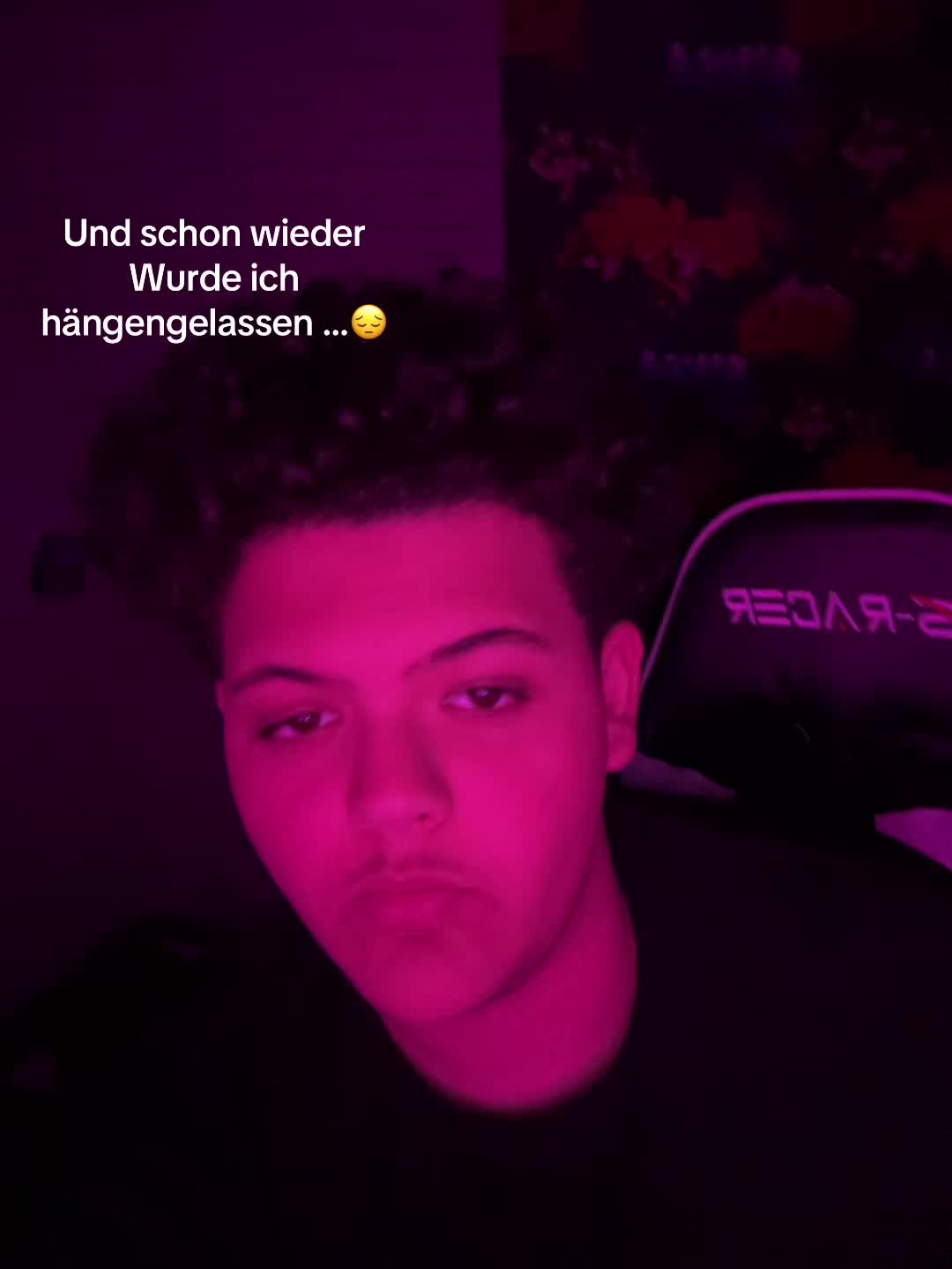 @𝒩𝒶𝒾𝓂🦍