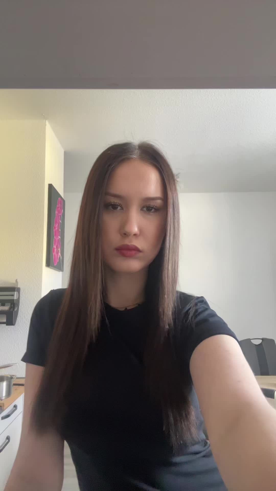 @luvlydalisa