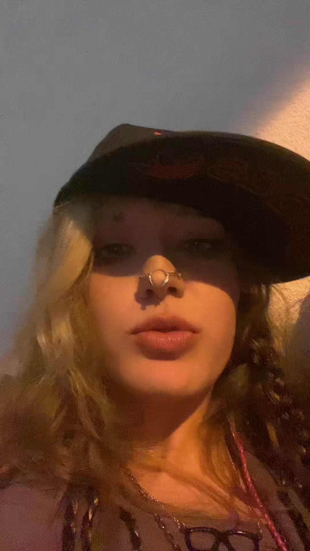 @freeLabubu