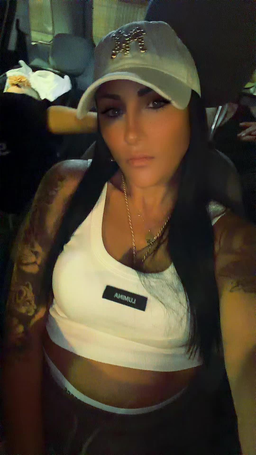 @Lucia89