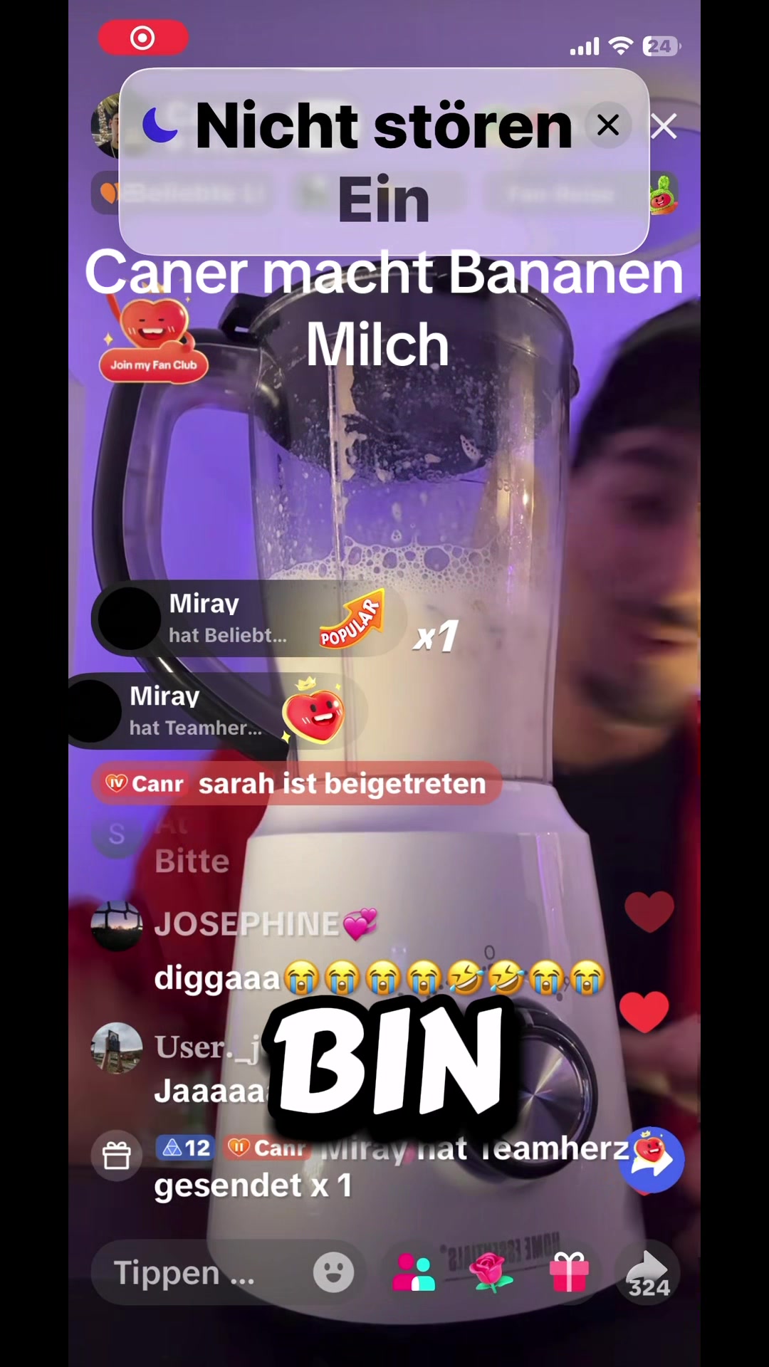 @Elisa