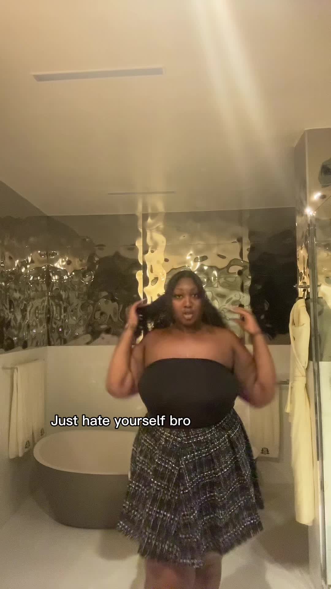 @Enoaboraa