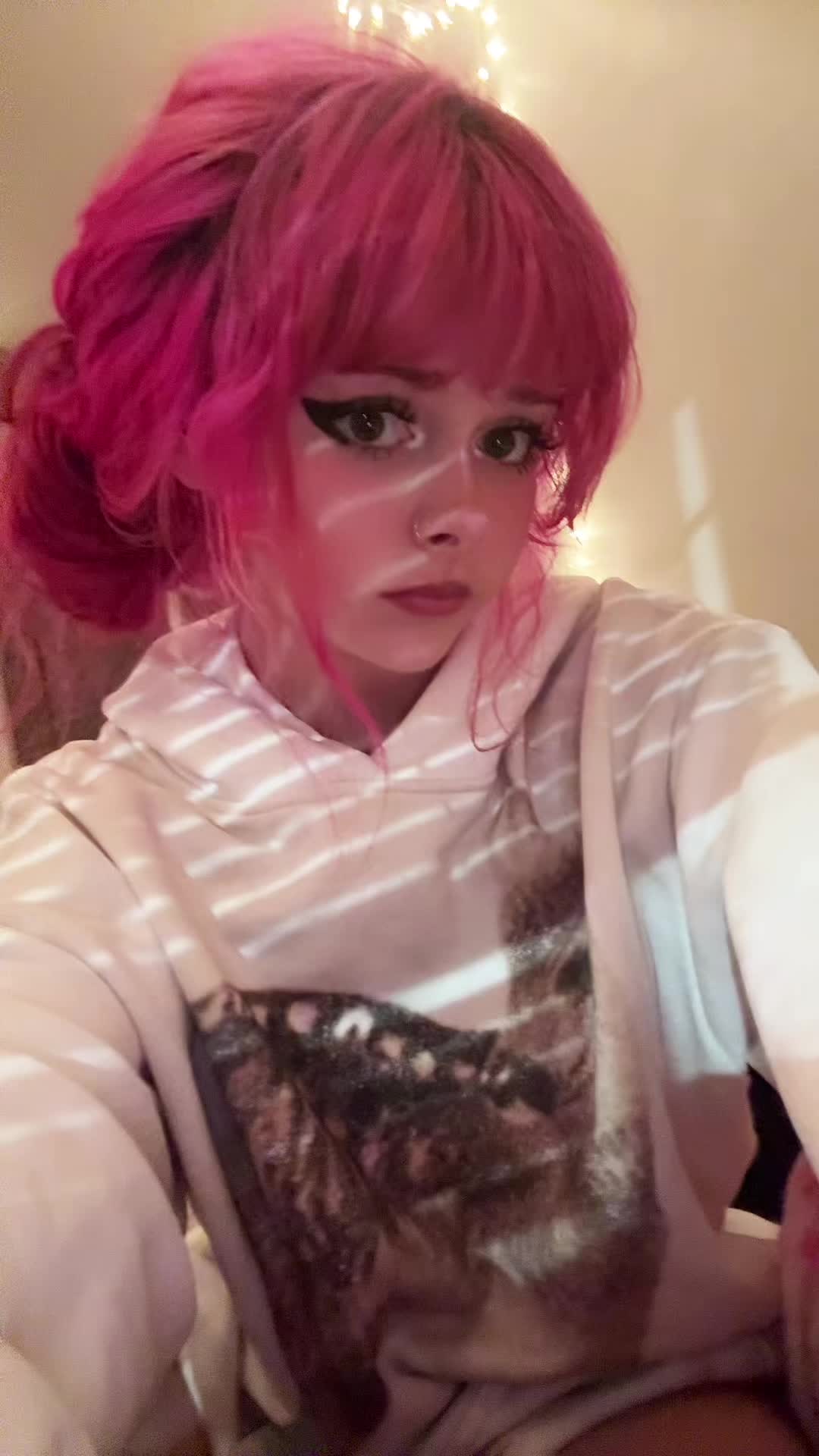 @🖤