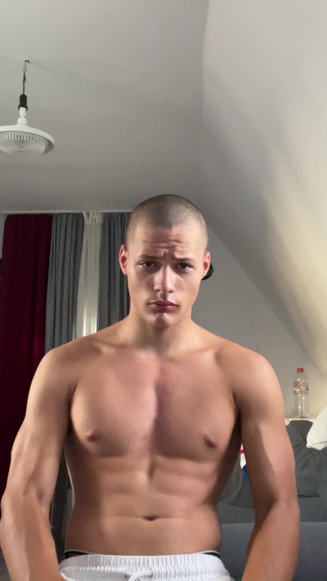 @Lu.67🇷🇺