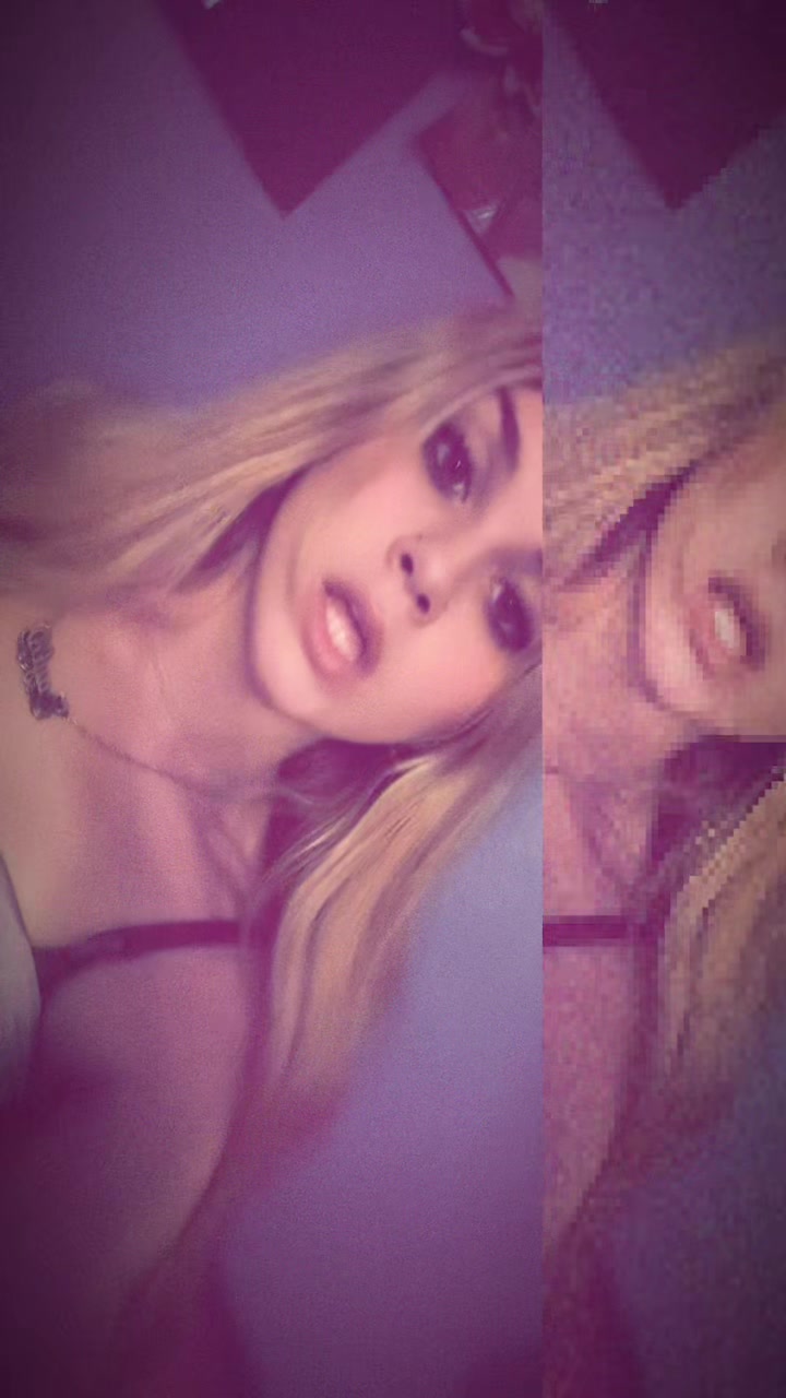 @lay 𖣂