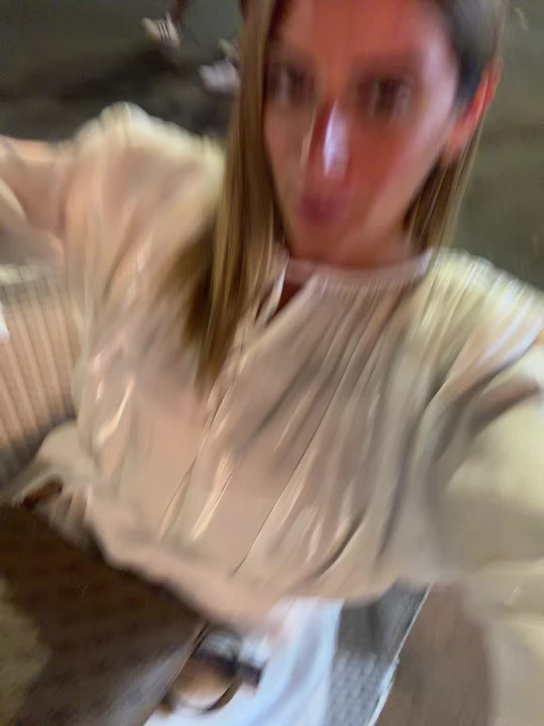 @AMR👻