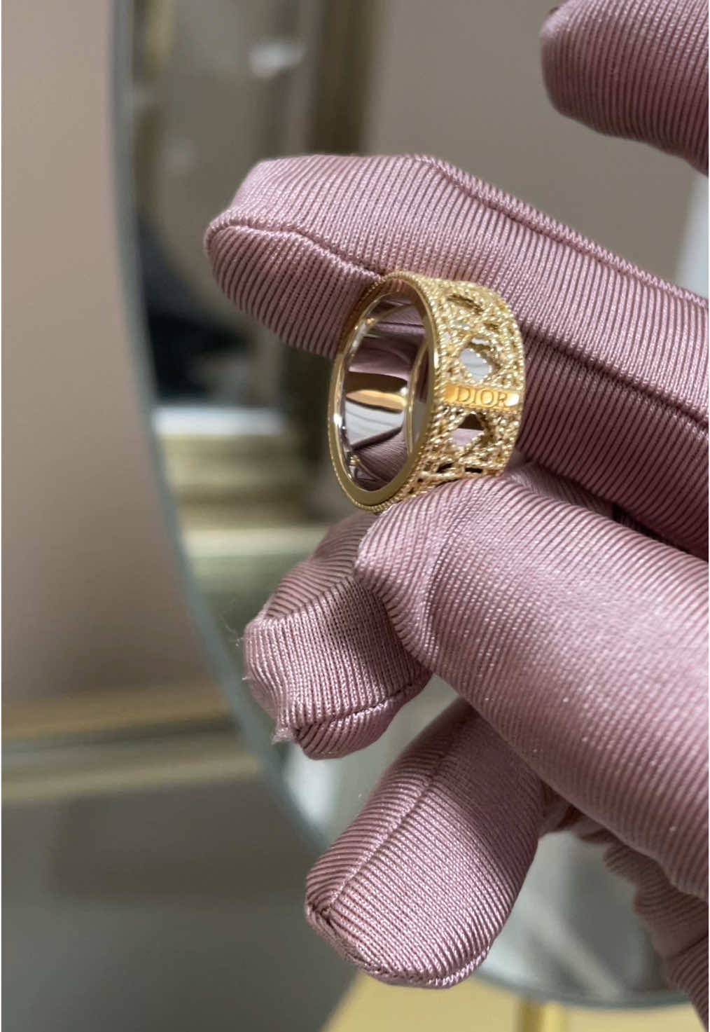 @18k-Gold-666
