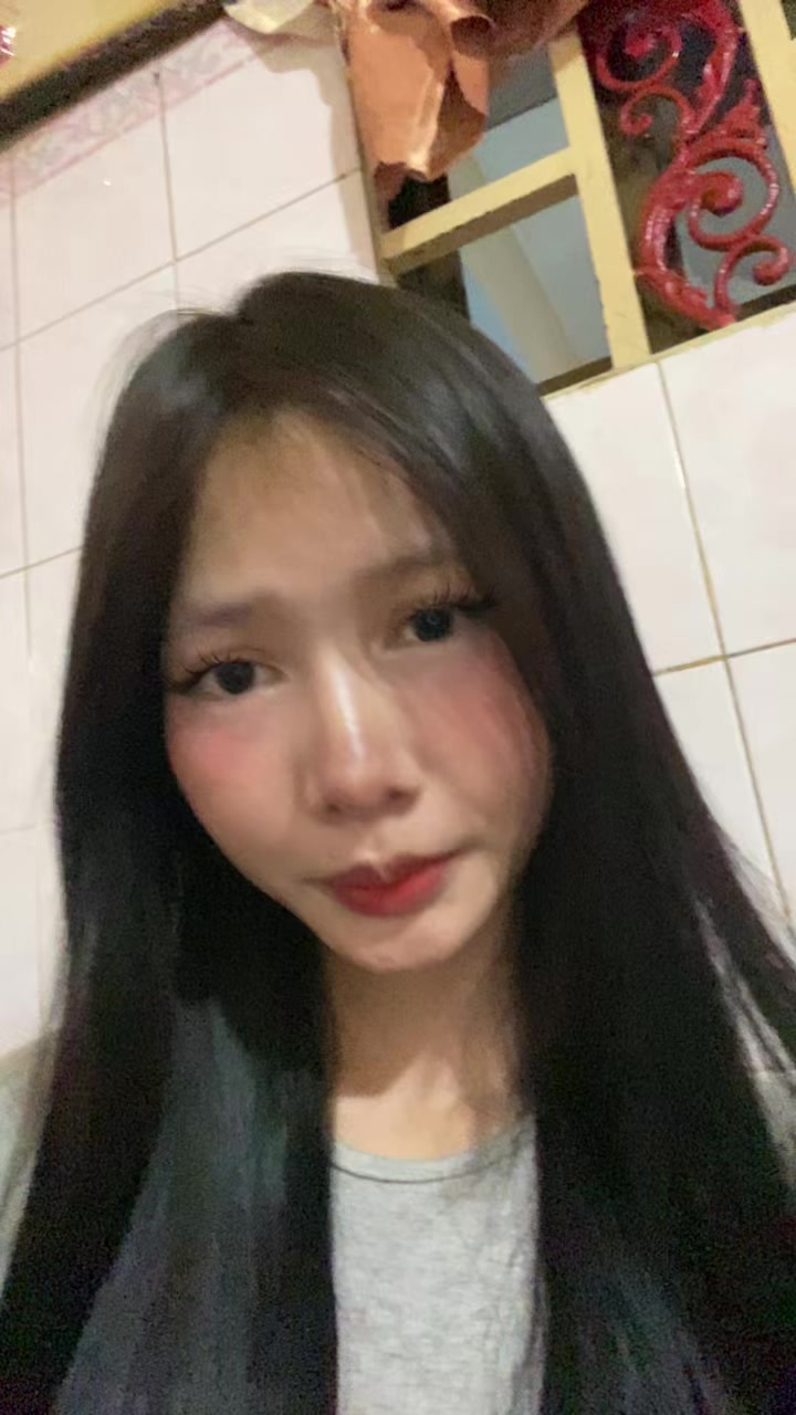 @🫥