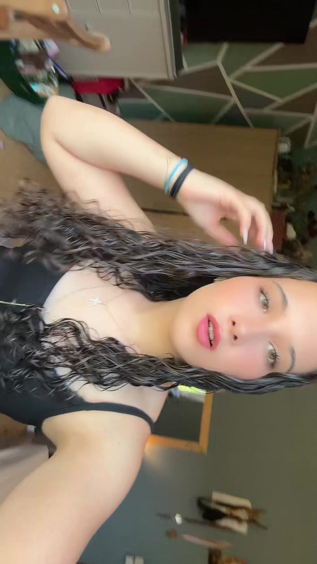 @𝜗𝜚Angelina_xx🫶🏻💭