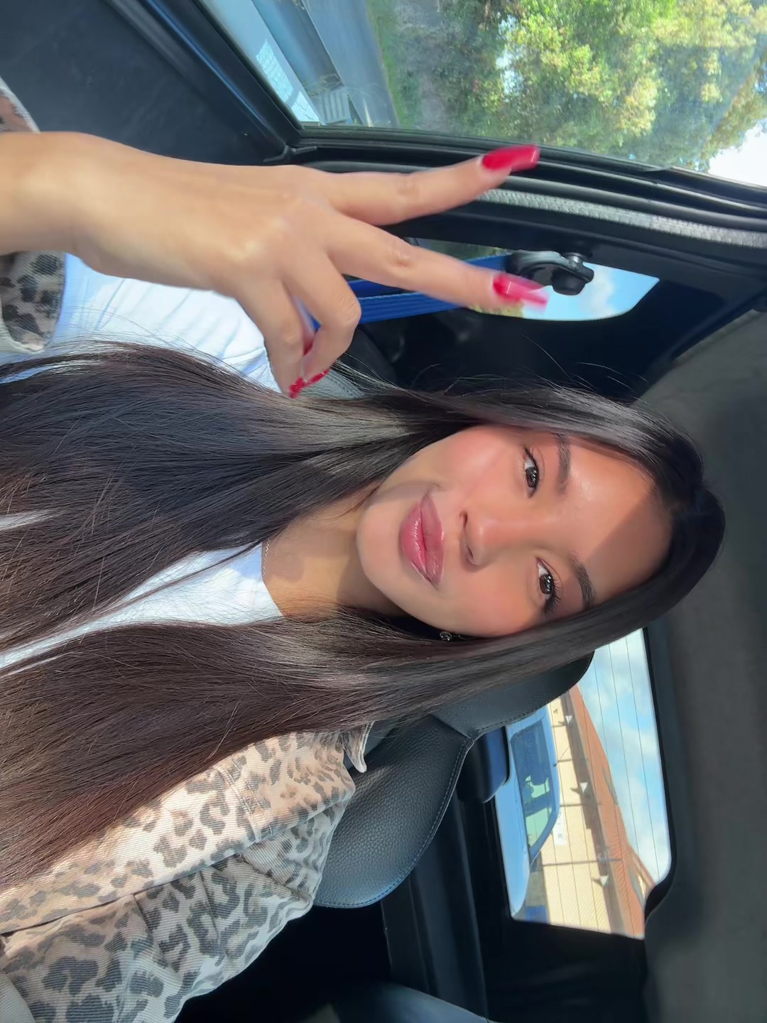 @Reina👑