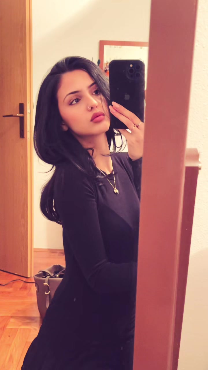 @Anilaaa