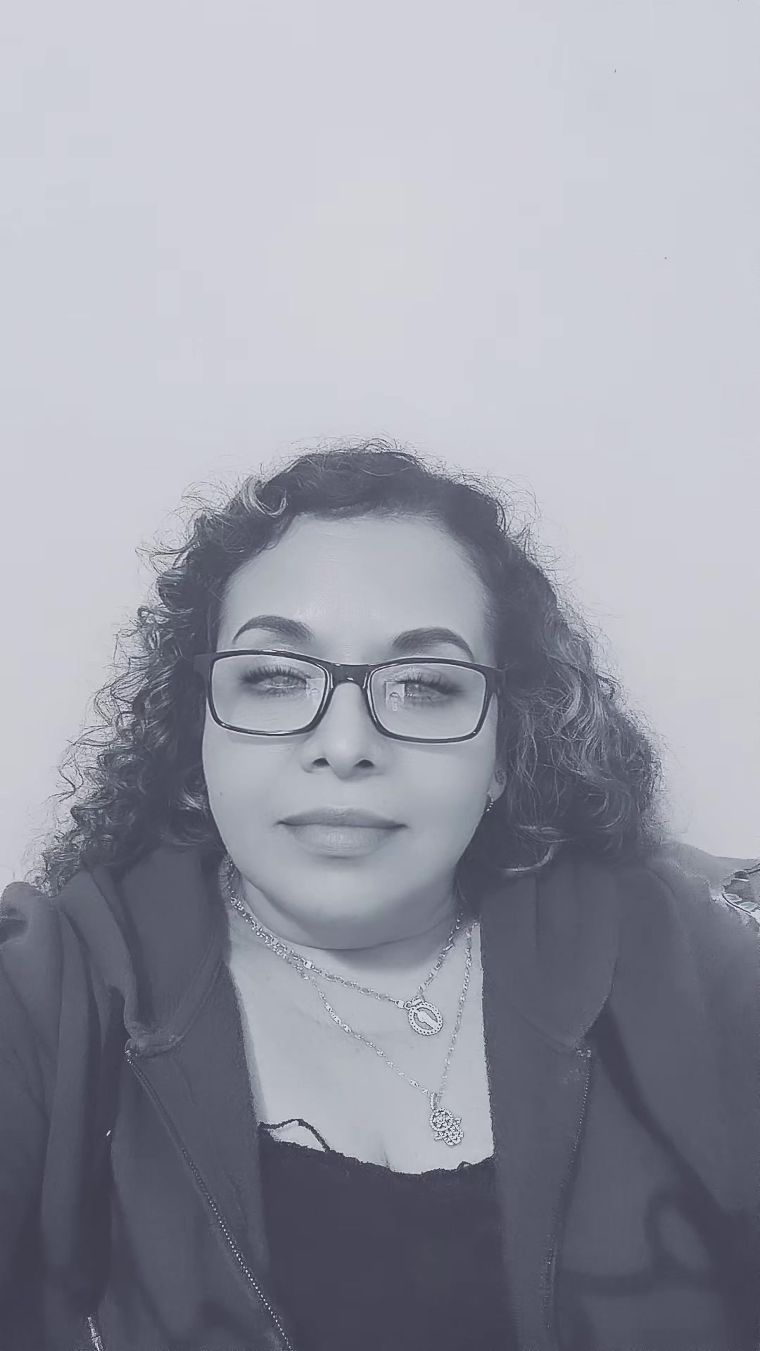 @Sofia Hernandez8072