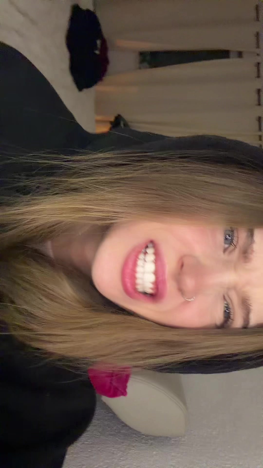 @VAPOLLYY