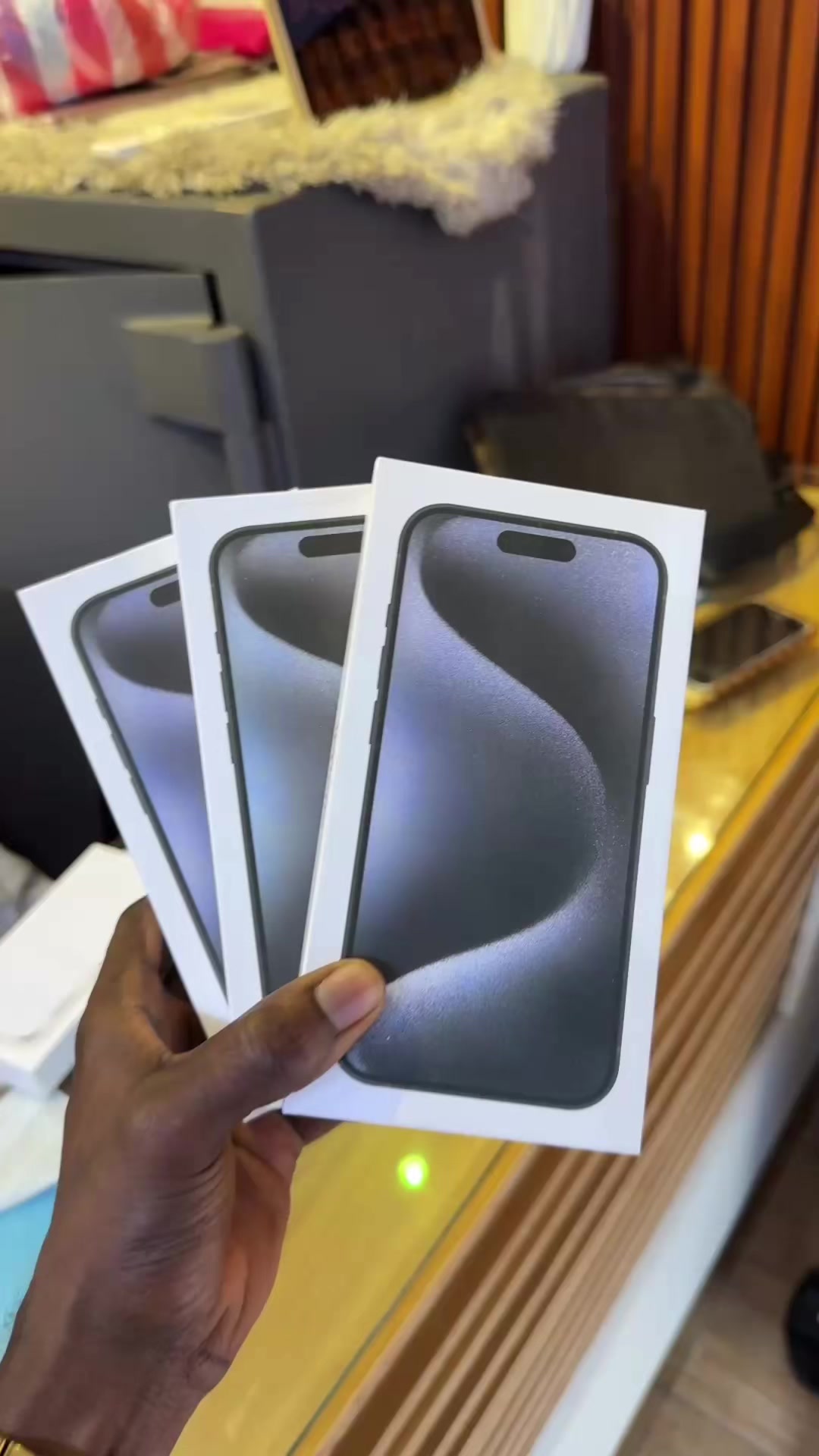 @Kelz’s istore
