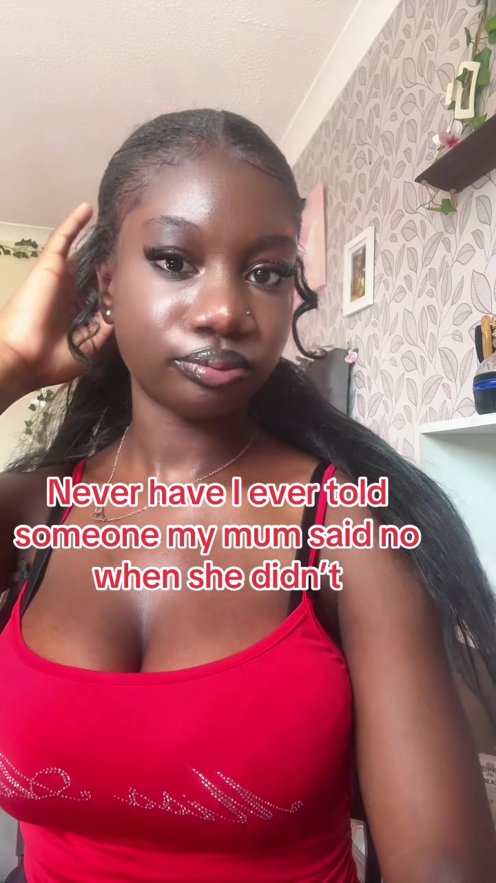 @🫶🏾