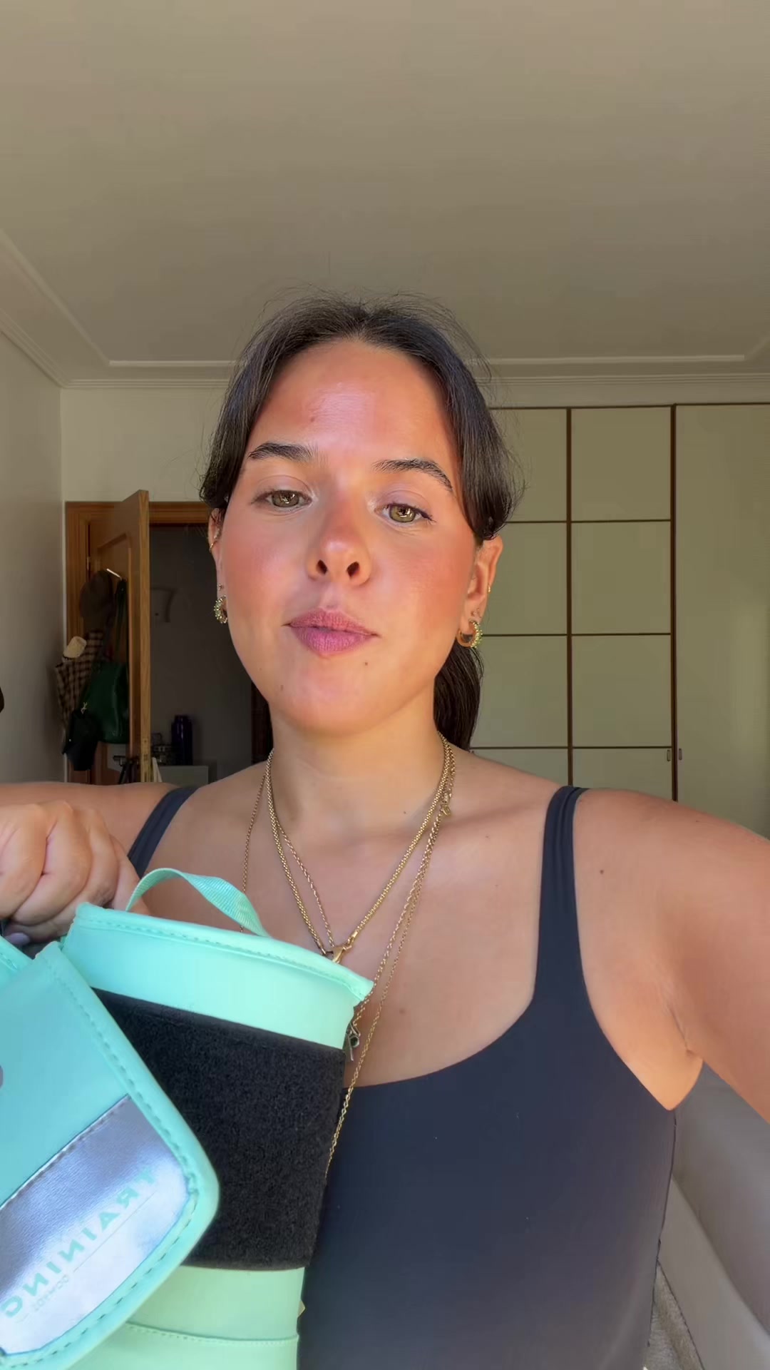 @nenas teixeira