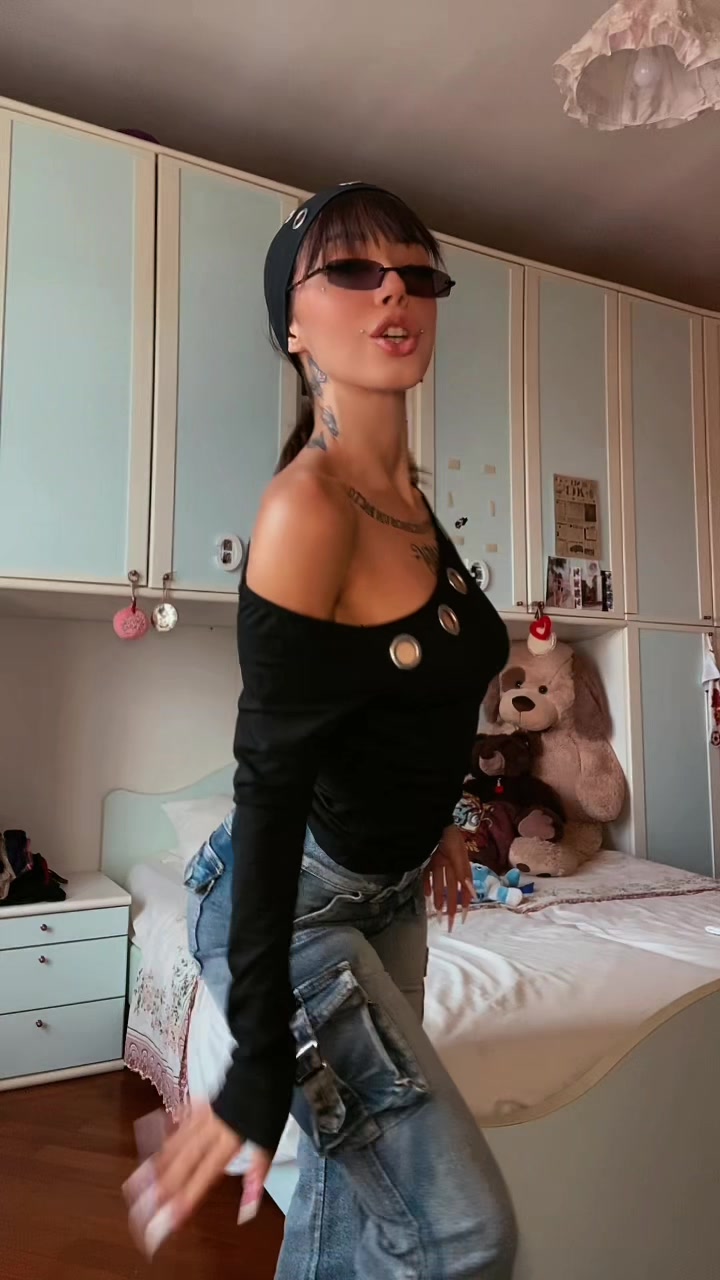 @GIULIA DE ANGELIS 🌪
