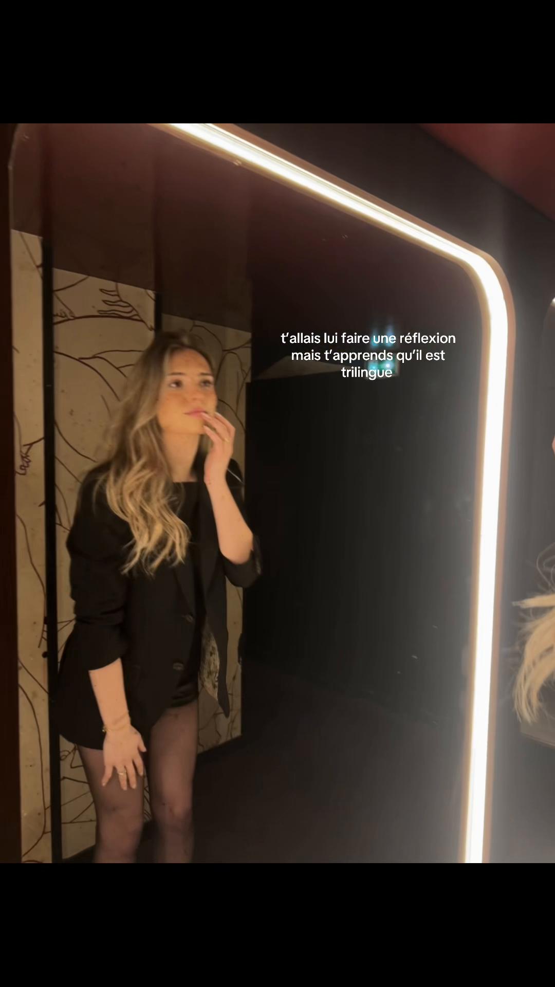 @juliaa