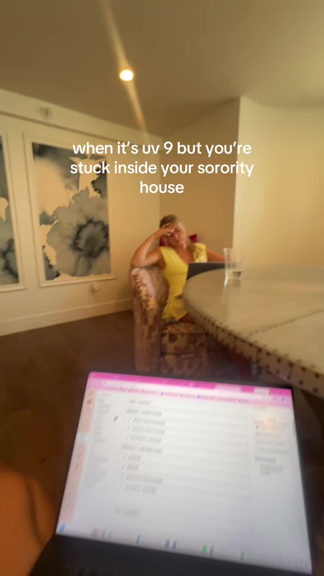 @nicole