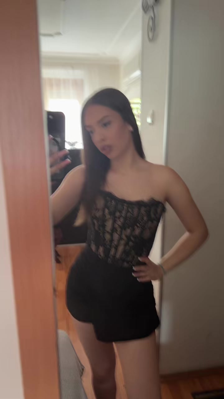 @𝐸