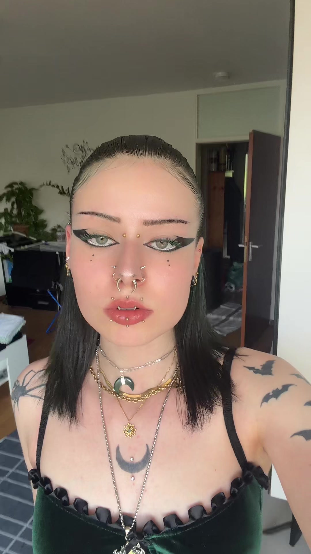 @๐í๐ฉ๐