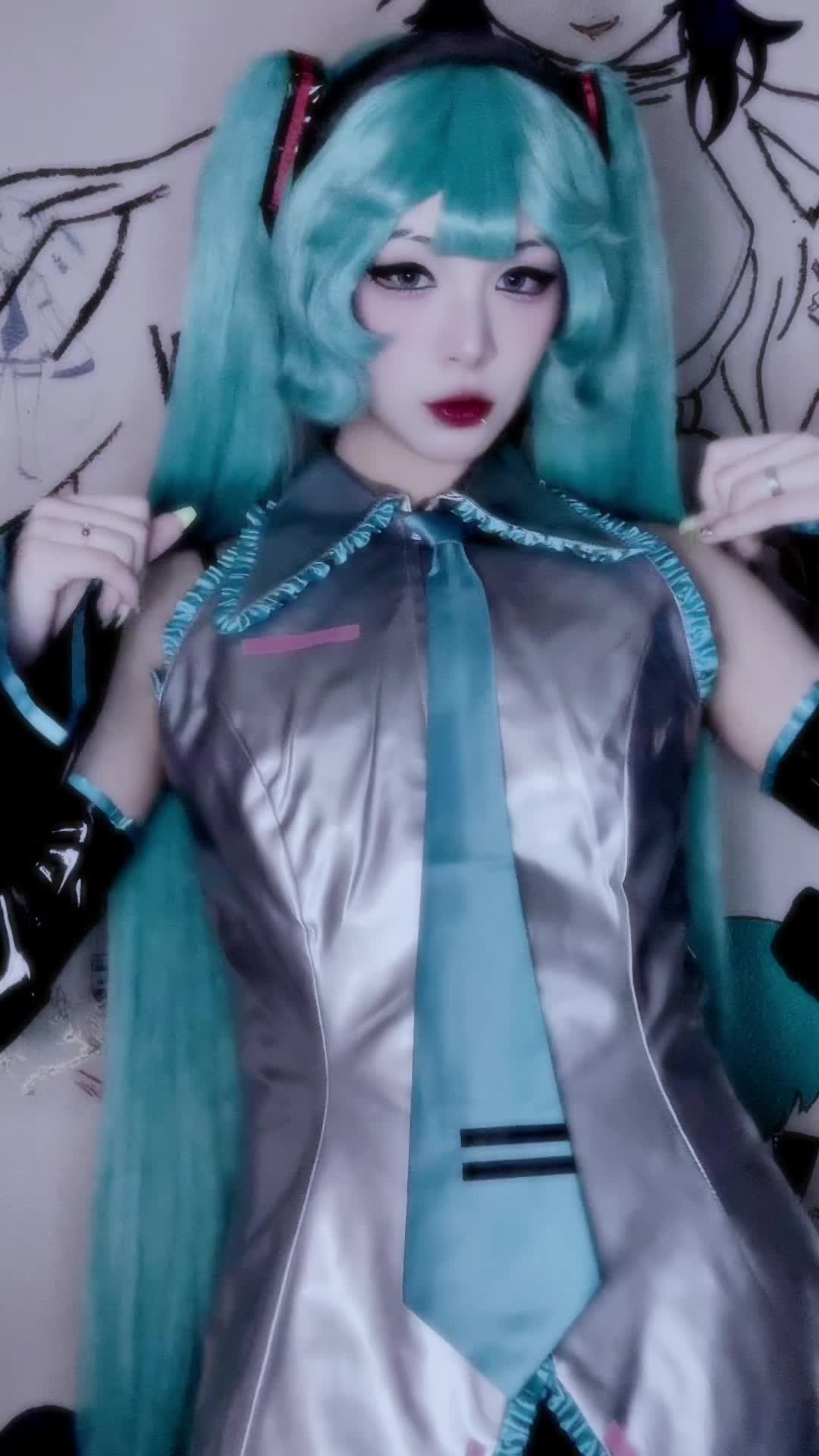 @ˢᵃᵛᵃⁿⁿᵃ ･゜(&acute;＾｀)゜･