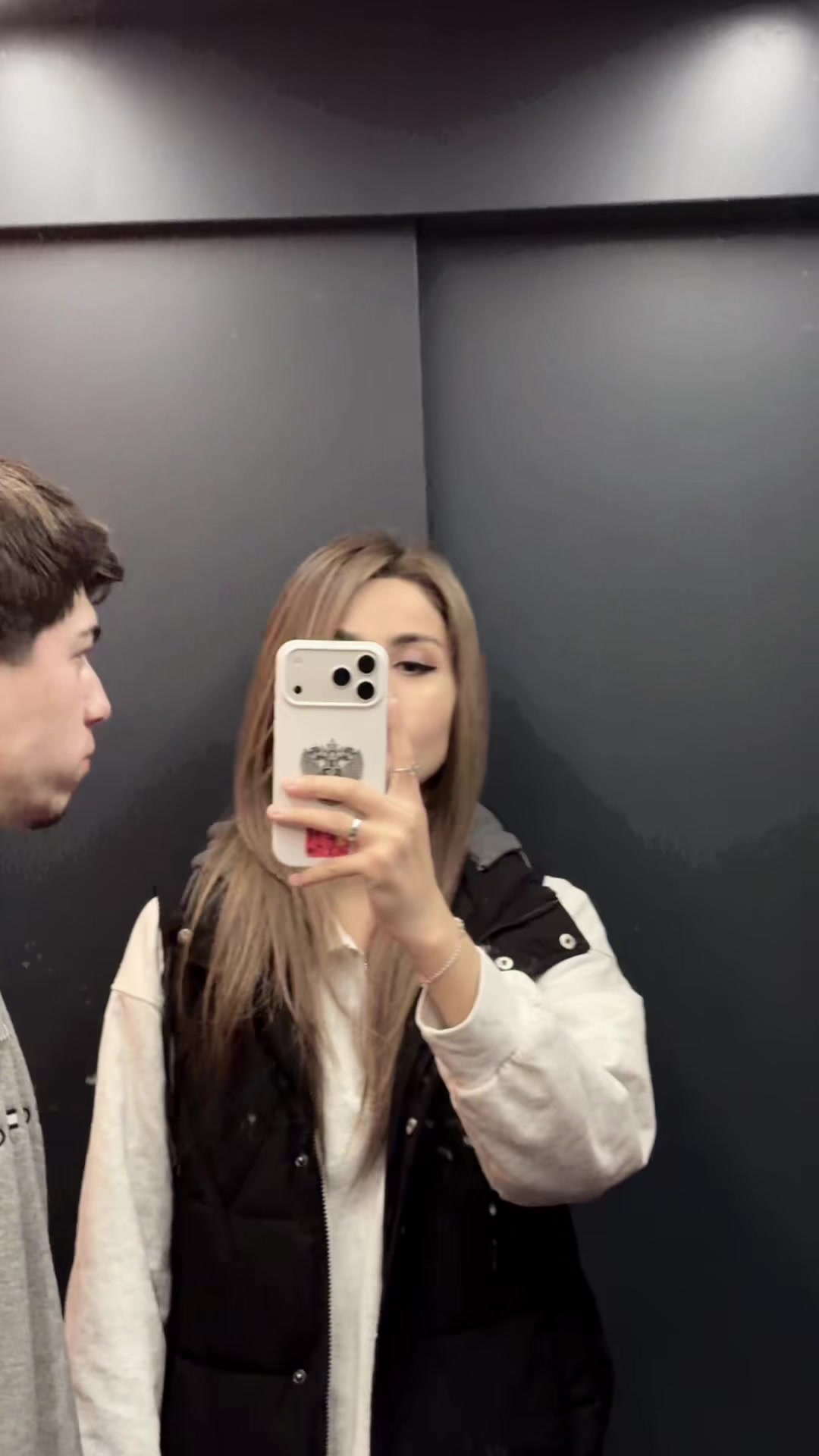 @_Nargizim_