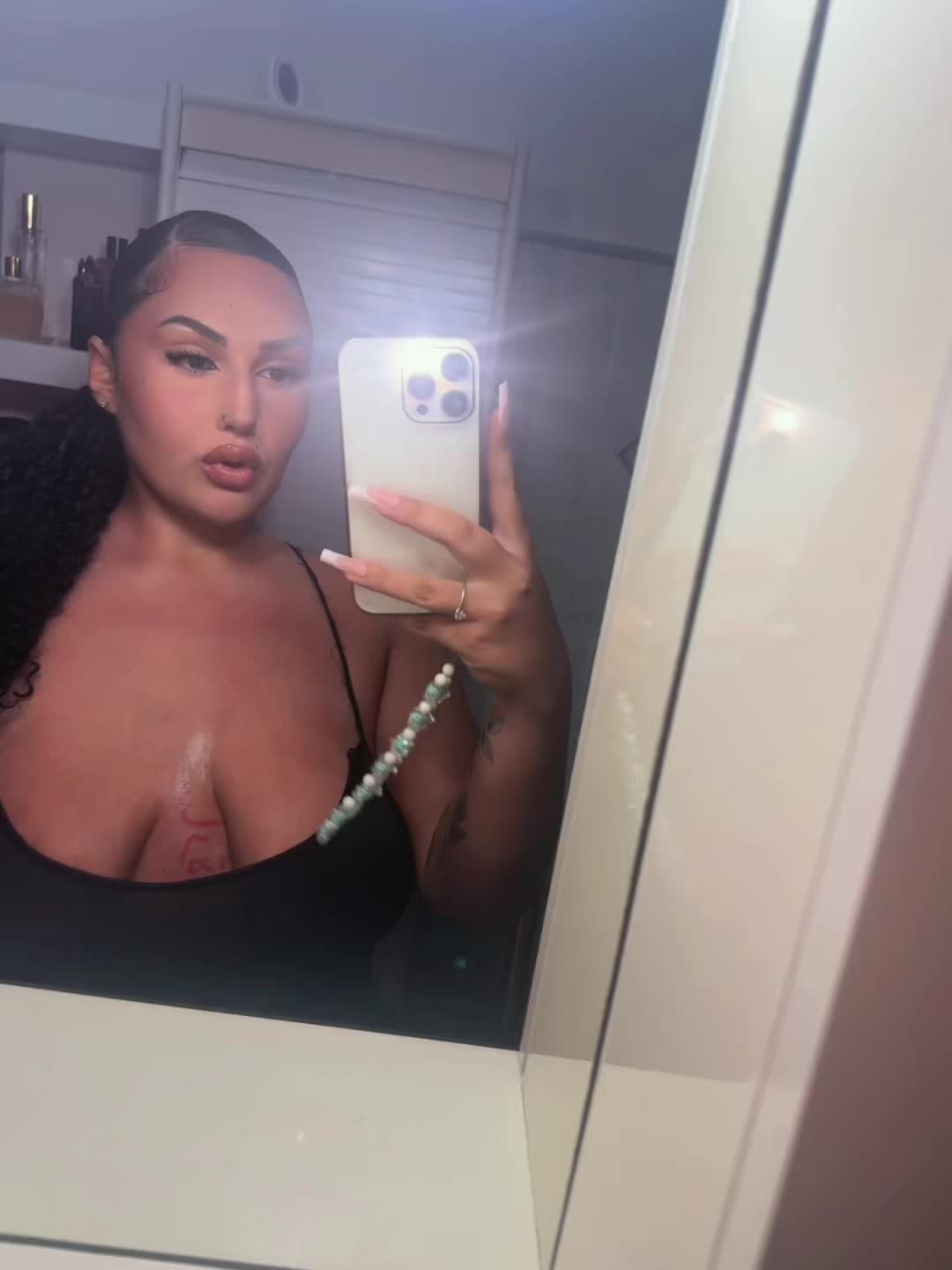 @Sara Arcuri