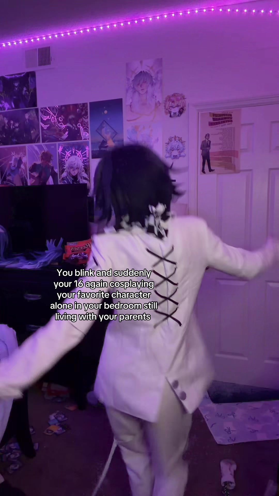@𝕳𝖔𝖑𝖑𝖔𝖜