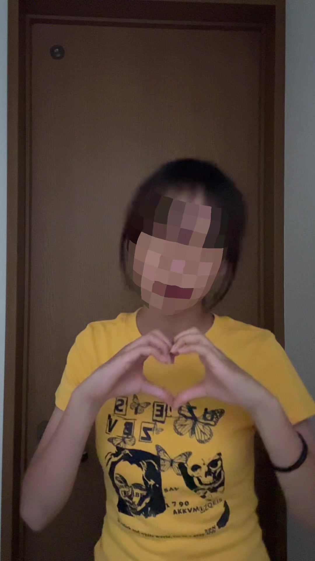 @睡眠不足。