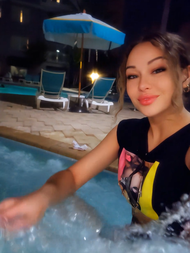 @AK