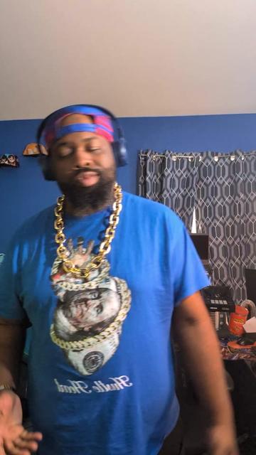 @👑 KingPakman♒🕺🏿6️⃣LǨǤŇǤ💰💨
