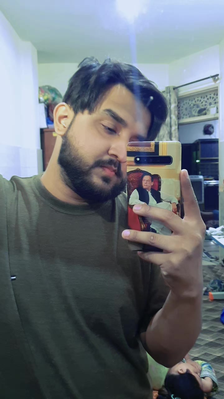 @𝑫𝒂𝒏𝒊𝒊 𝑩𝒉𝒂𝒊(pan_wala)