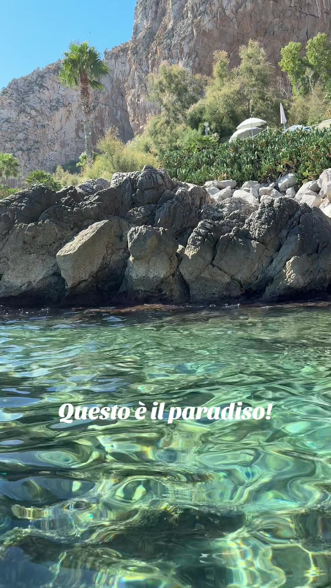@Mytravelmoods