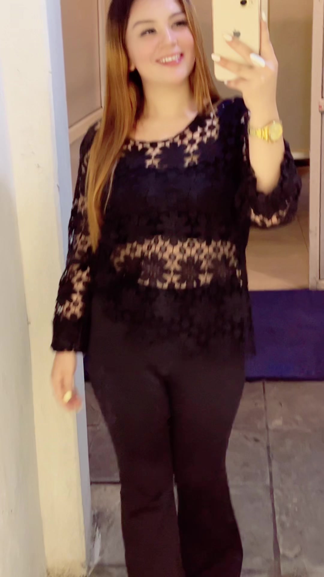 @👑🧿RiyaLclc👑🧿