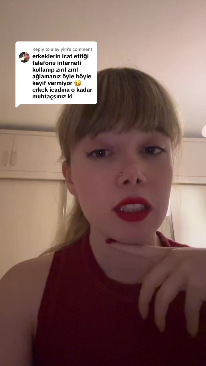 @lostinreveriess