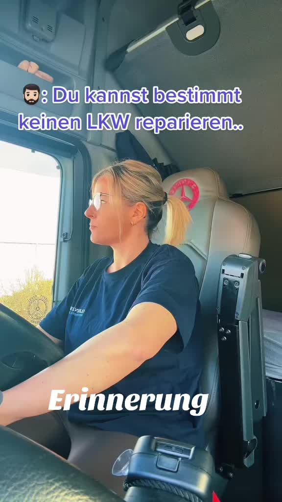 @Raphaela