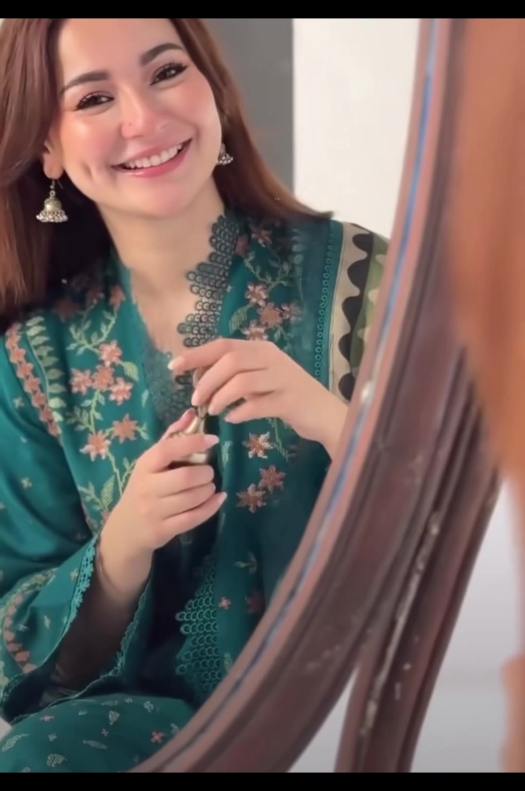 @BollywoodDivas