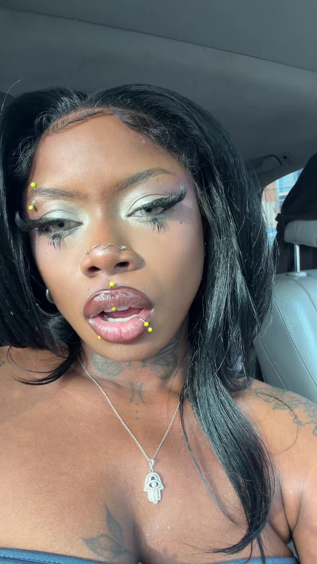@sexyyblack