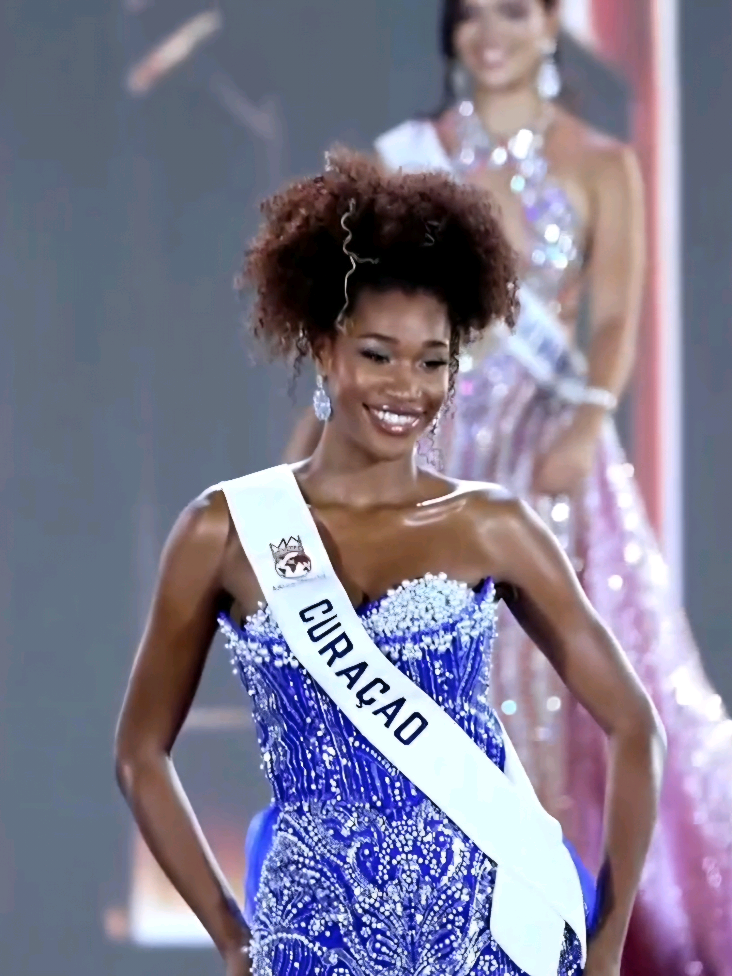 @CuracaoQueens